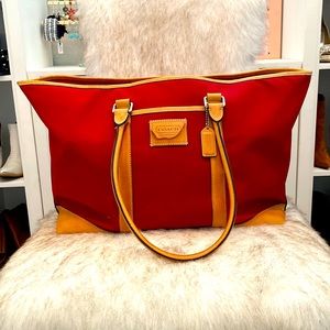 ✨Coach✨ large duffel carry-on bag, leather and canvas